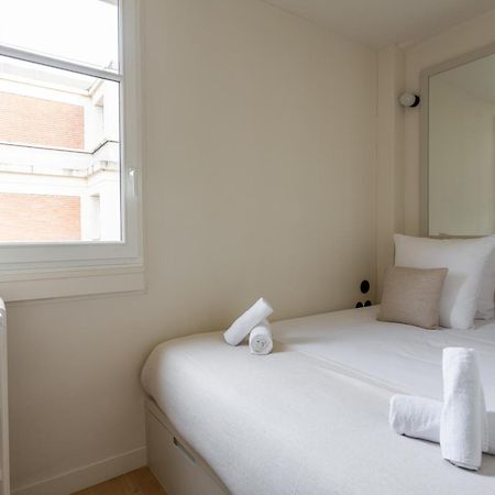 The Carla Suite Eiffel Tower View パリ エクステリア 写真